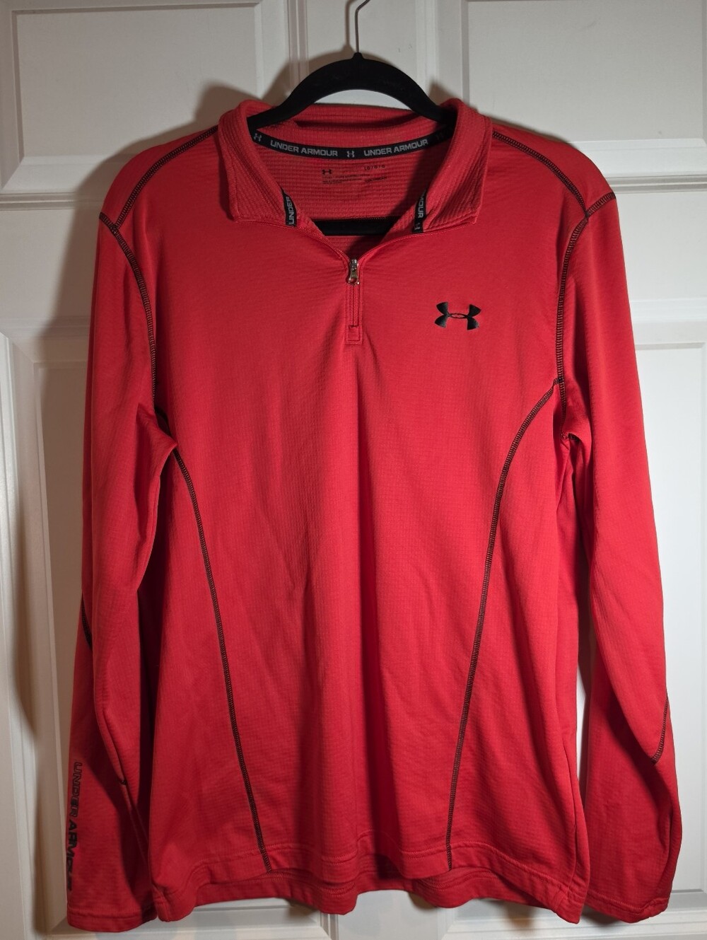 Under Armour Fitted Coldgear Red Quarter-Zip Performance Pullover L
